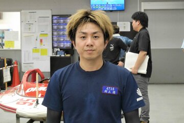 村上遼