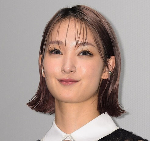 カリスマ占い師ラブちゃん】剛力彩芽 25年に結婚や大きな仕事 カリスマ占い師ラブちゃん】剛力彩芽 25年に結婚や大きな仕事