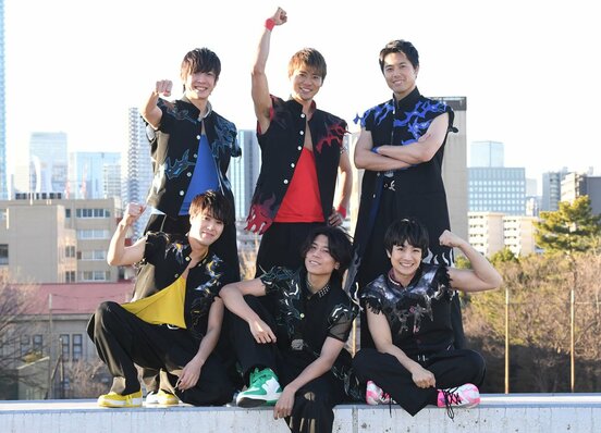 （後列左から）田村、辻本、勇翔。（前列左から）平松、吉原、本田
