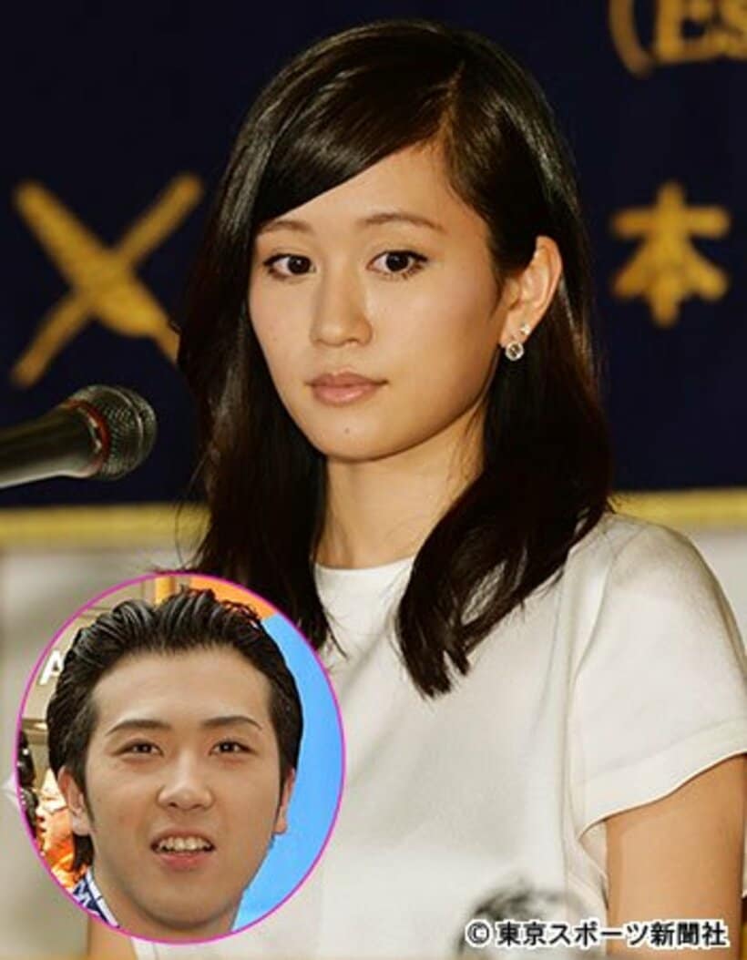 攻めまくりの前田と逃げる？松也（顔写真）