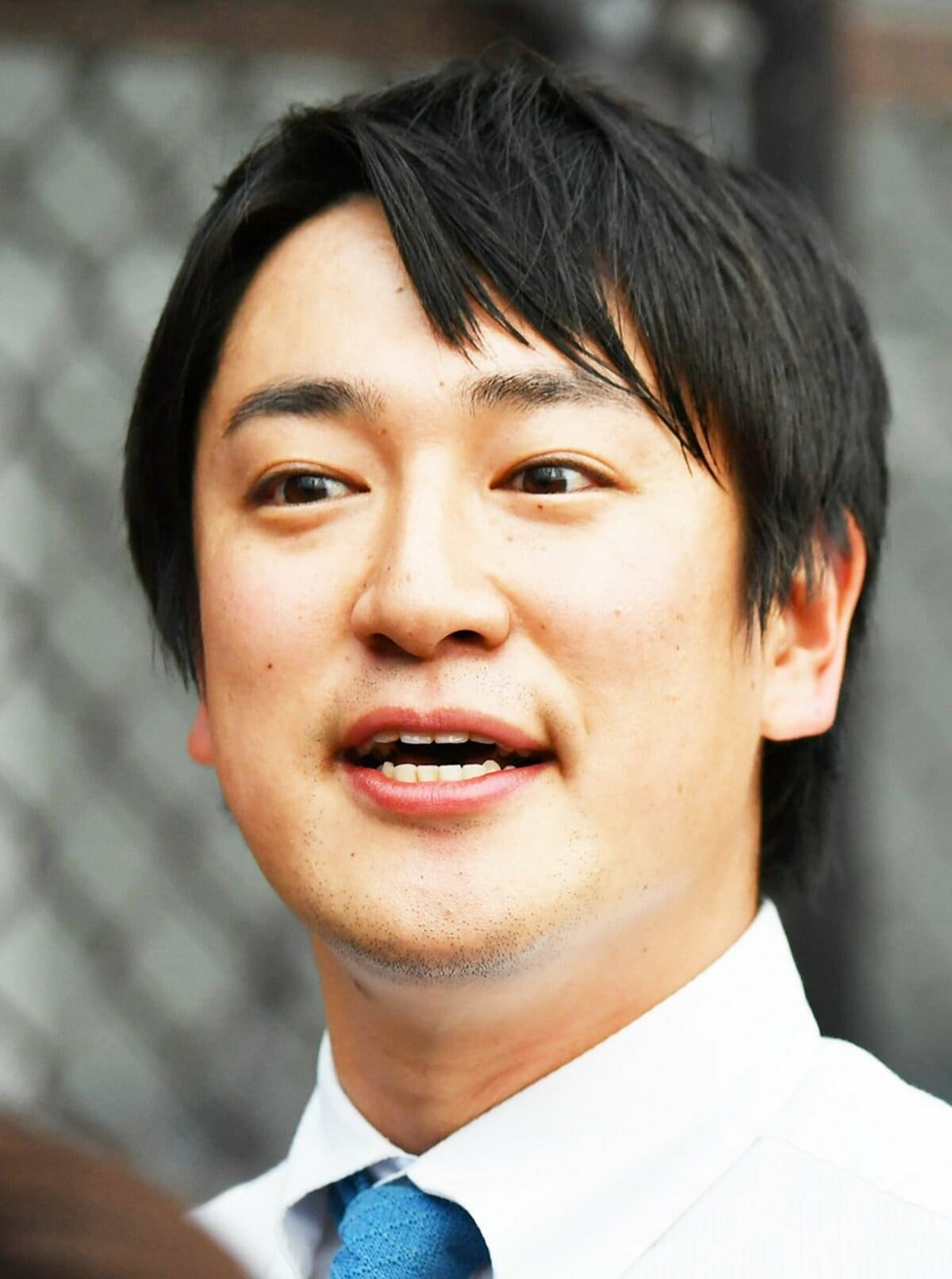アナウンサー辻岡義堂
