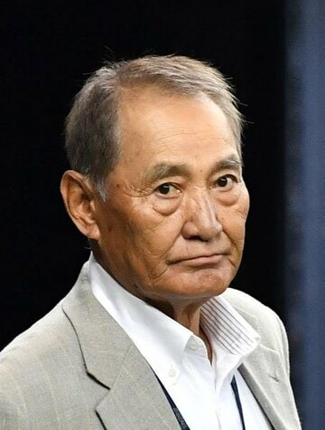  伊勢孝夫氏