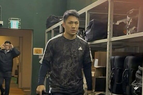 ジャイアンツ球場を訪れた則本