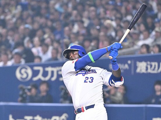 2回、サノーの来日初アーチで中日が先制