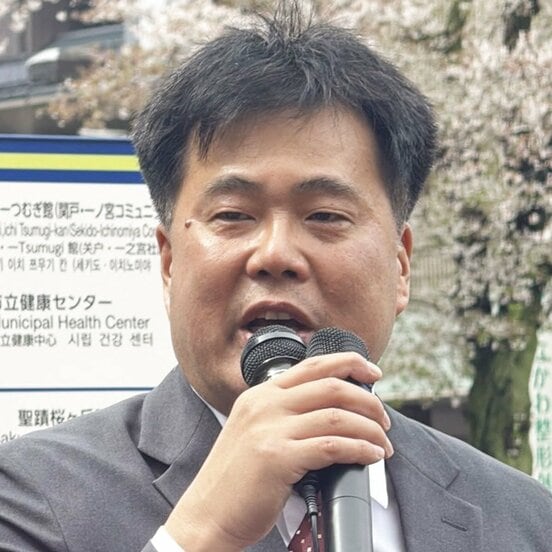 東京・多摩市長選に立候補した松田道人氏