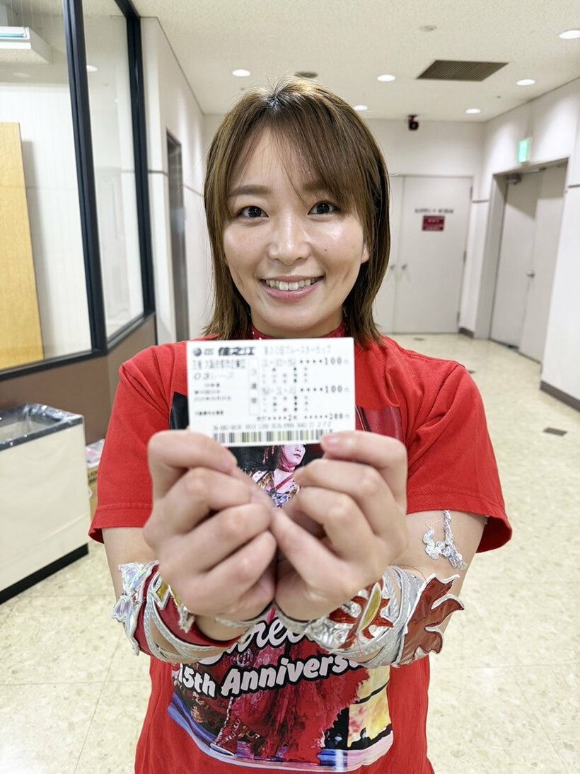 ３R「１ー２－３」の３連複舟券を購入していたSareee(©Sareee-ISM）