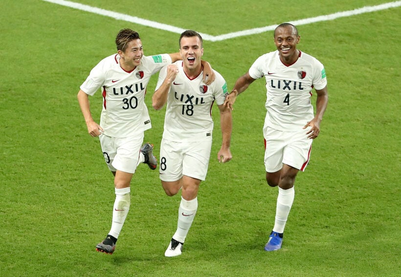 鹿島在籍時のセルジーニョ（中＝ロイター）