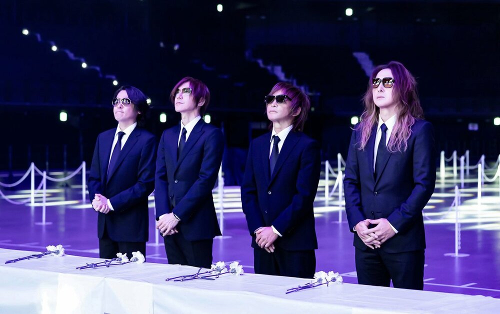 真矢さん献花式に参列したＲＹＵＩＣＨＩ、ＳＵＧＩＺＯ、ＩＮＯＲＡＮ、Ｊ
