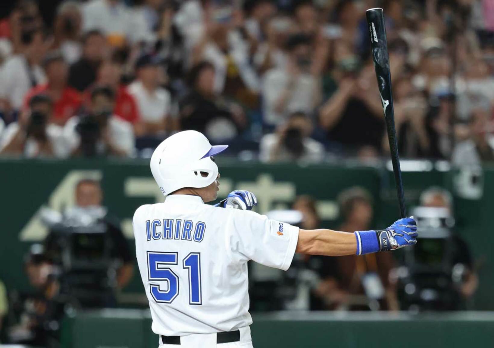 〝安打製造機〟イチロー氏は４安打をマーク