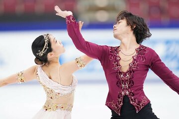  練習する村元哉中・高橋大輔組（代表撮影）