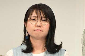 山崎ケイ
