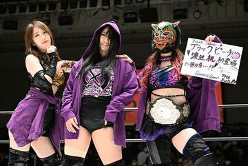  大江戸隊の（左から）鹿島沙希、ブラック・ピーチこと渡辺桃、スターライト・キッド（東スポWeb）