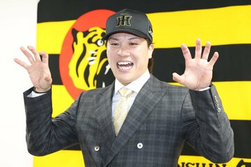 トレードで阪神入団が決まった元オリックス、前日本ハムの伏見寅威