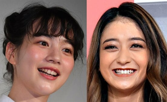  左からのん、みちょぱ