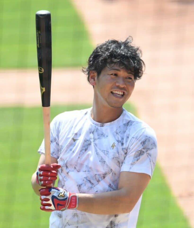  現役にこだわる広島・小窪哲也