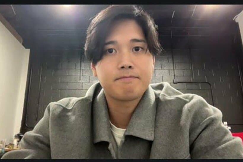 オンラインで取材に応じる大谷