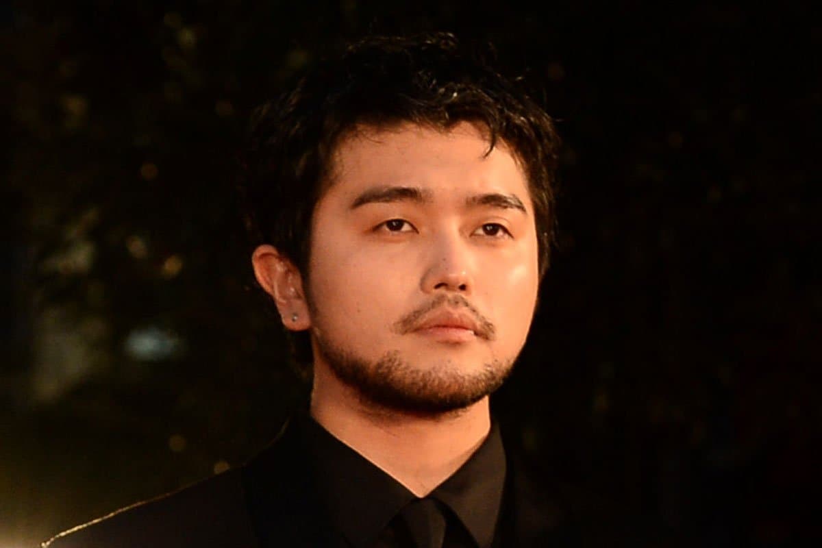 King Gnu井口理 交番まで警察官と散歩「連行されてるように見え
