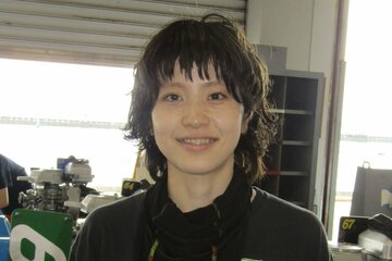 深尾巴恵