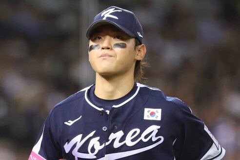 KBOスターのキム・ドヨンがハムストリング破裂で長期離脱「悪霊に