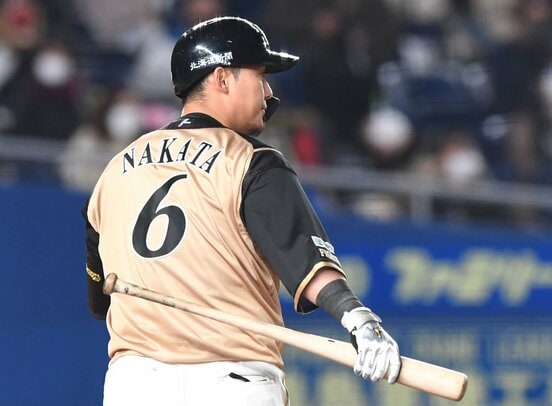 日本ハム時代の中田翔もつけた背番号「６」