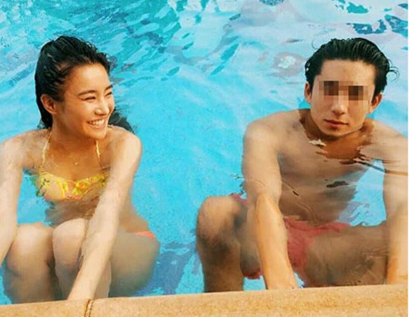  元アイドルの某ミュージシャン（右）は高部との今夏のプール写真をＳＮＳにアップしていた