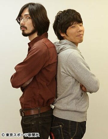 「馬鹿よ貴方は」の平井“ファラオ”光（左）と新道竜巳