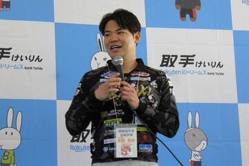 軽妙なトークでファンをわかせた吉田拓矢
