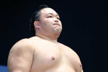 優勝の可能性を残す朝乃山