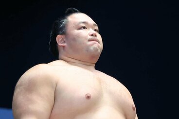 優勝の可能性を残す朝乃山