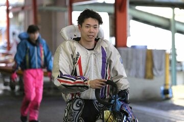 準優１０Ｒでイン逃げを決めた砂長知輝