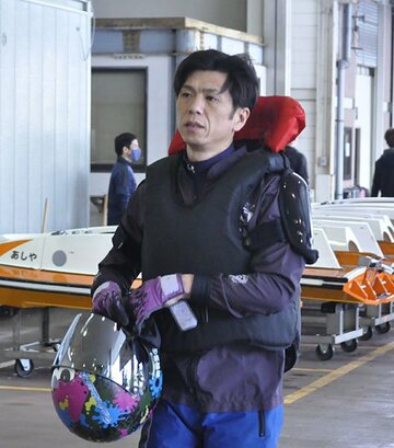  田村隆信