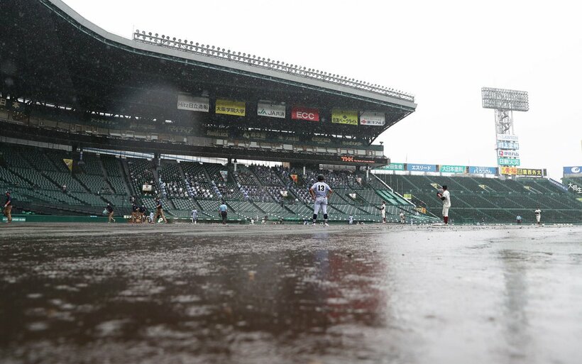  コロナ禍に加え、日程問題も大会継続に重くのしかかっている