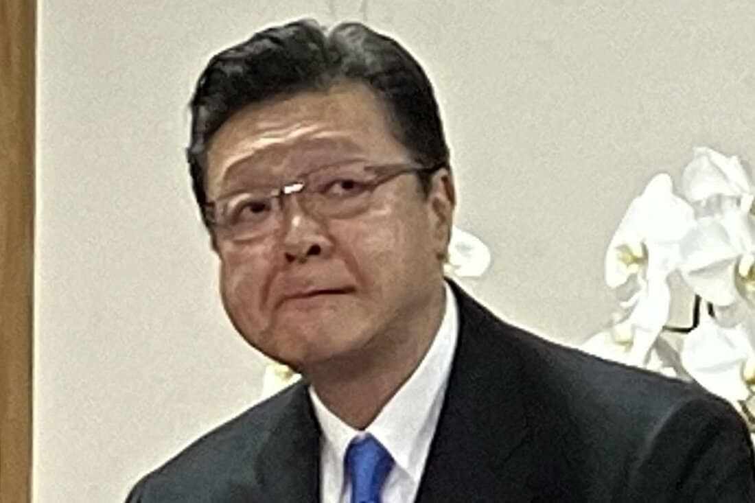 先代師匠で元横綱旭富士の宮城野親方