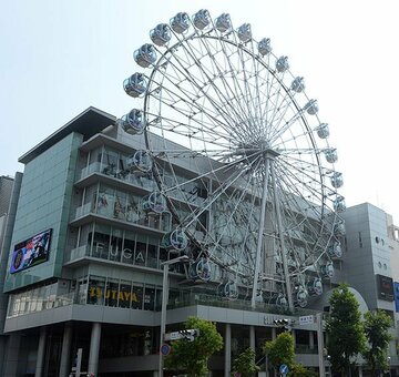  ＳＫＥ４８劇場が入るサンシャイン栄
