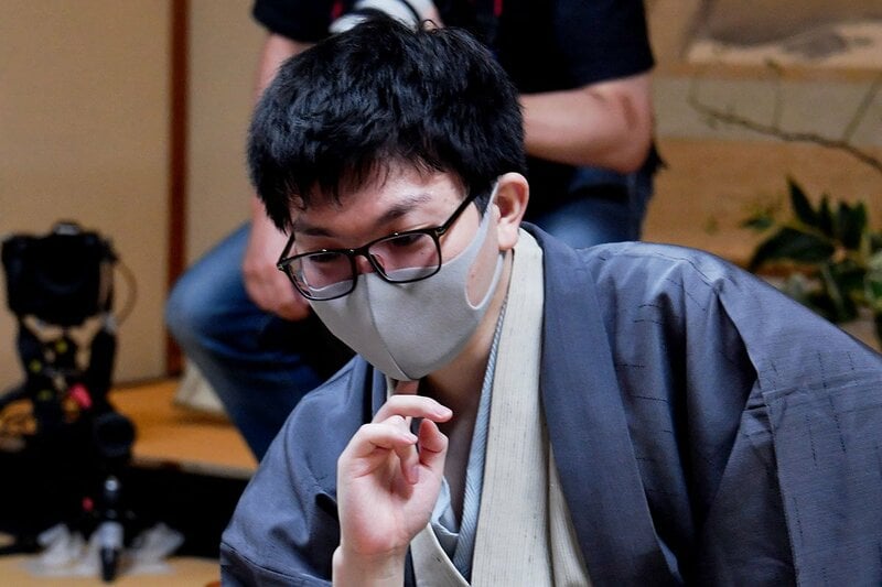 「軍曹」の異名をもつ永瀬拓矢王座