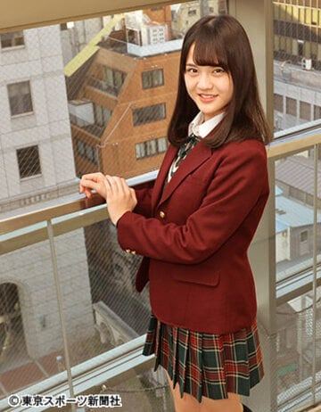  アイドルとしての意気込みを語る高松瞳