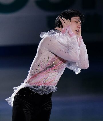  「メダリスト・オン・アイス」で演技する羽生結弦（代表撮影）
