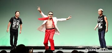 タイタンライブに登場したコント赤信号（-左からラサール石井、渡辺正行、小宮孝泰）