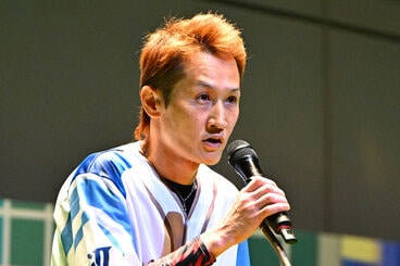 白井英治