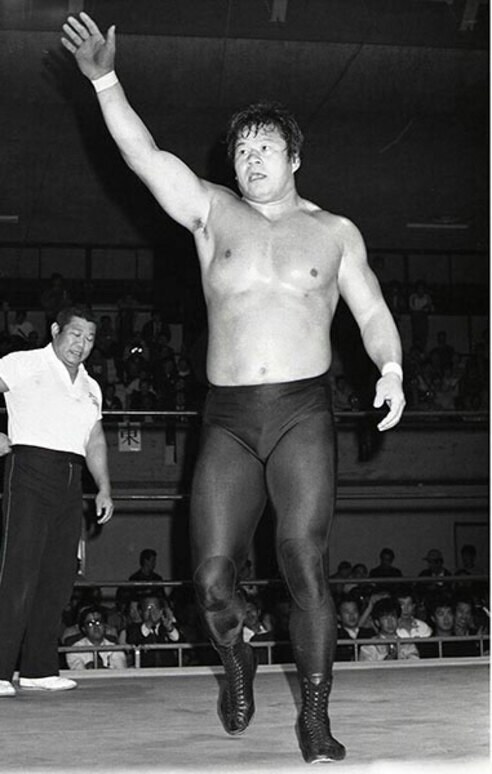 プロレス蔵出し写真館】激レア？藤波が黒のロングタイツで登場 実は