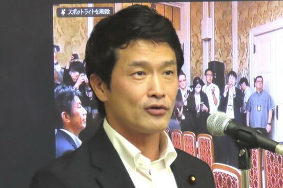 小川淳也代表