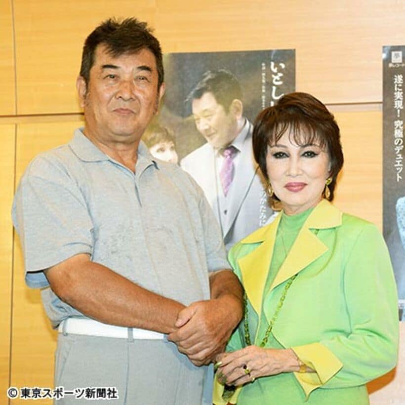 今年もコンビを組む小林旭（左）と浅丘ルリ子の「日活ゴールデンコンビ」