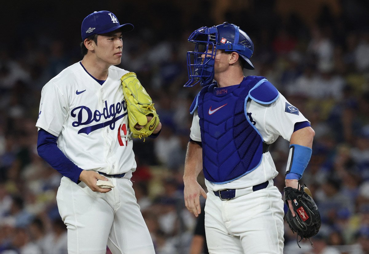 ドジャース】佐々木朗希がPS今季初登板2回無失点 米最速164・3