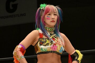 青柳に宣戦布告したウナギ・サヤカ