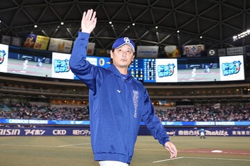 涌井秀章