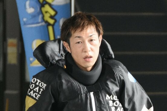 西村拓也