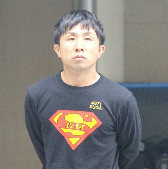 菅章哉
