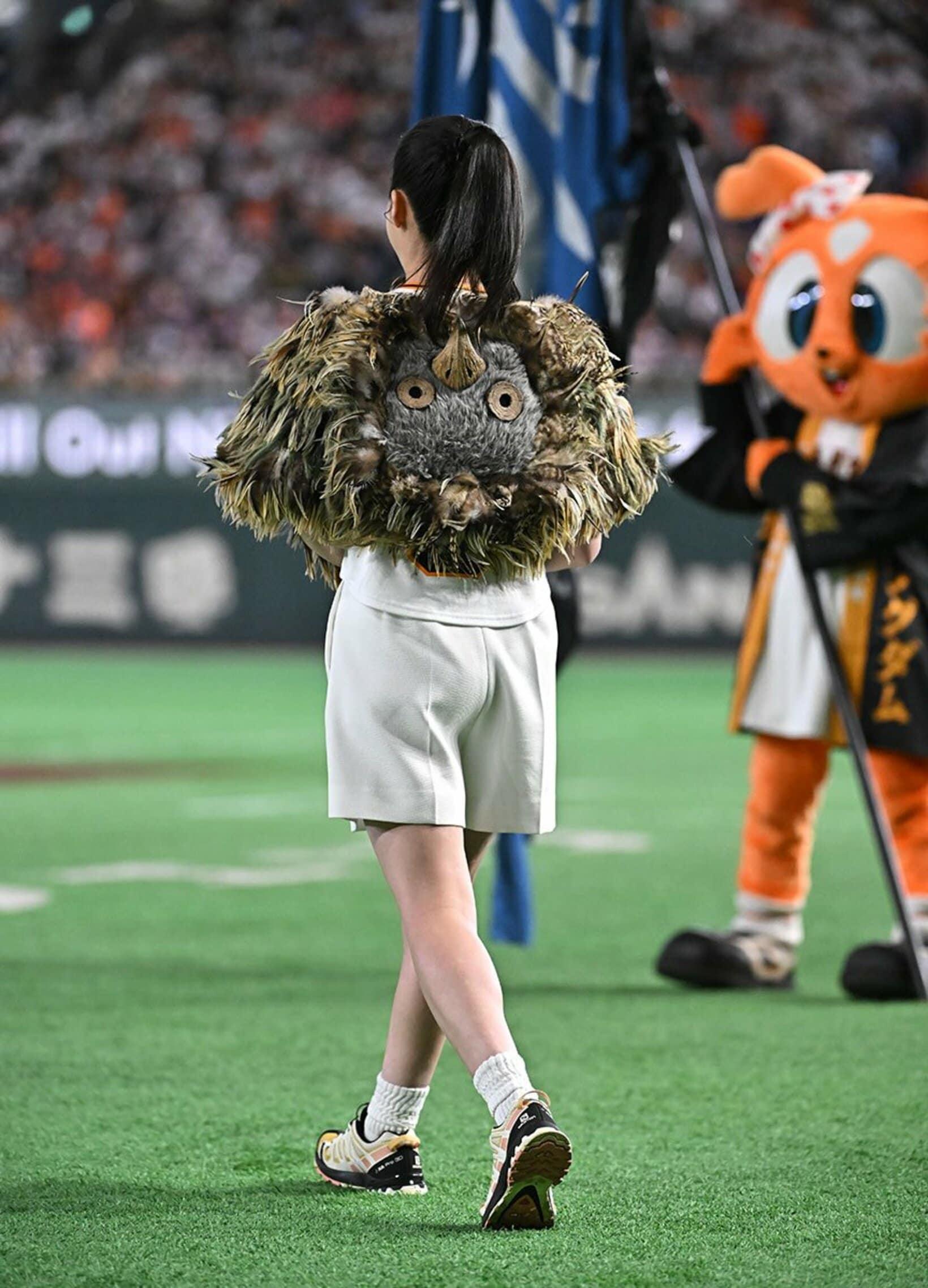 始球式に登場した橋本環奈