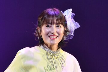 荻野目洋子
