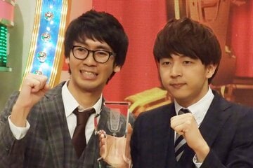 元コマンダンテ・安田邦祐(左)と石井輝明